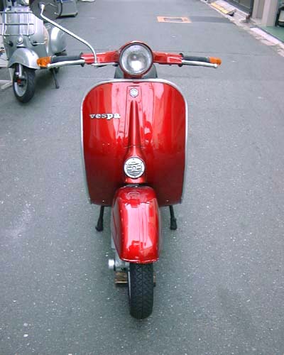 Front view of Vespa 50S