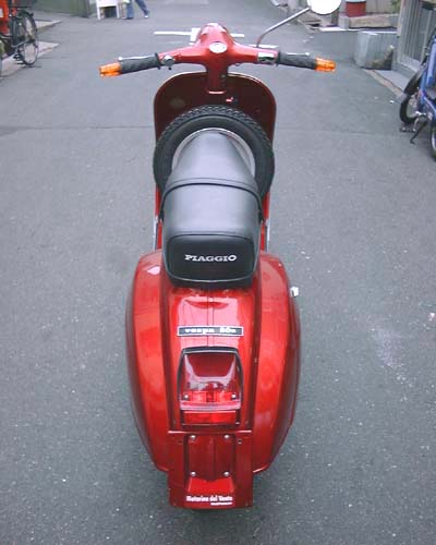 Rear view of Vespa 50S