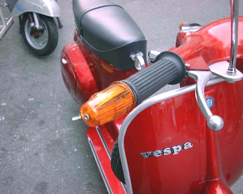 Vespa 50S direction Indicator