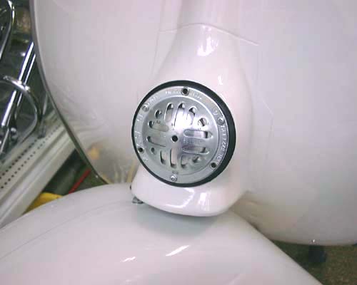 Vespa 50S horn