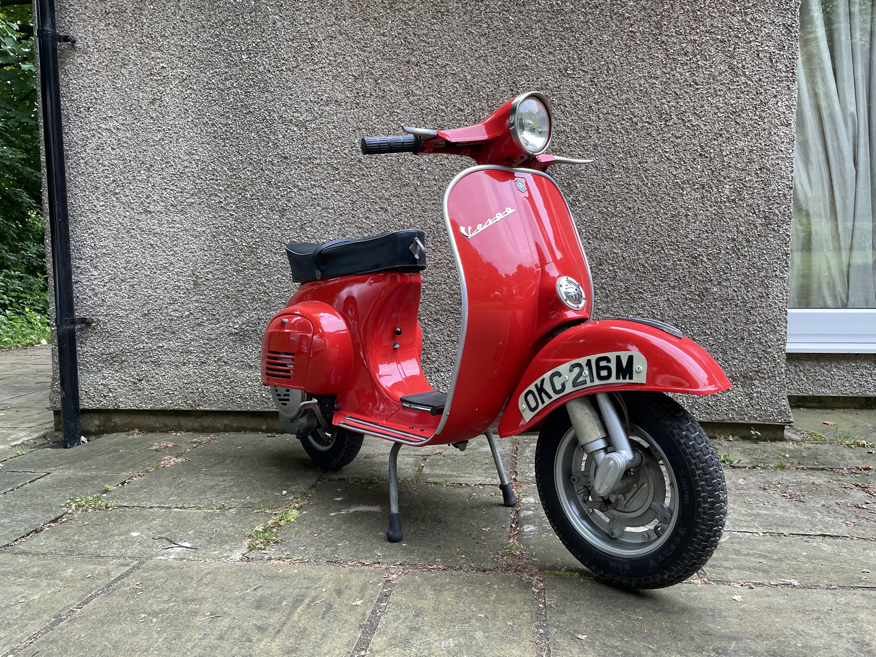 Vespa 90 Racer right front