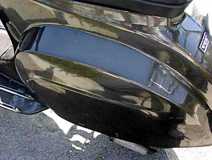 Taiwan Vespa 125 ES side panel